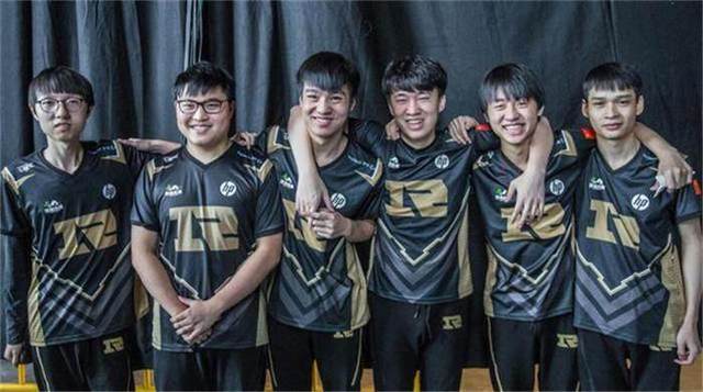 队的核心人 队的核心人