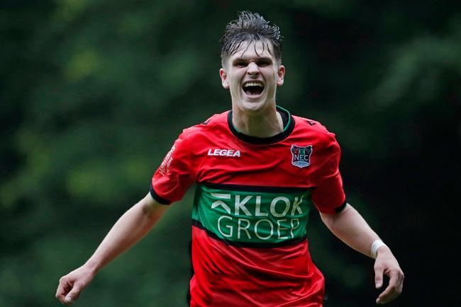 高国家队的 高国家队的