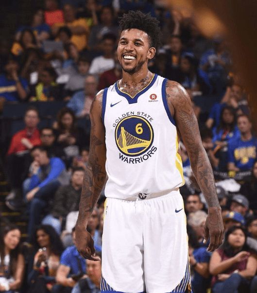 em